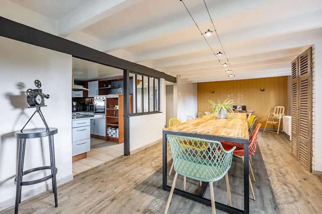 Holiday home Maison Tout Confort 10 Personnes - La Halte Bigoudene Gourinet