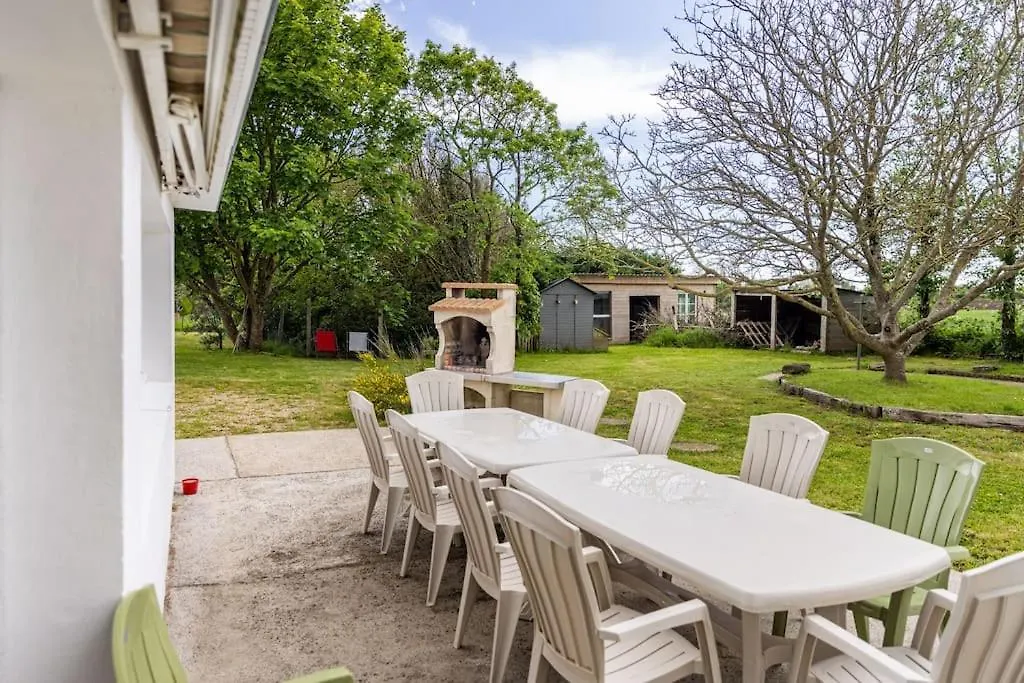Holiday home Maison Tout Confort 10 Personnes - La Halte Bigoudene Gourinet