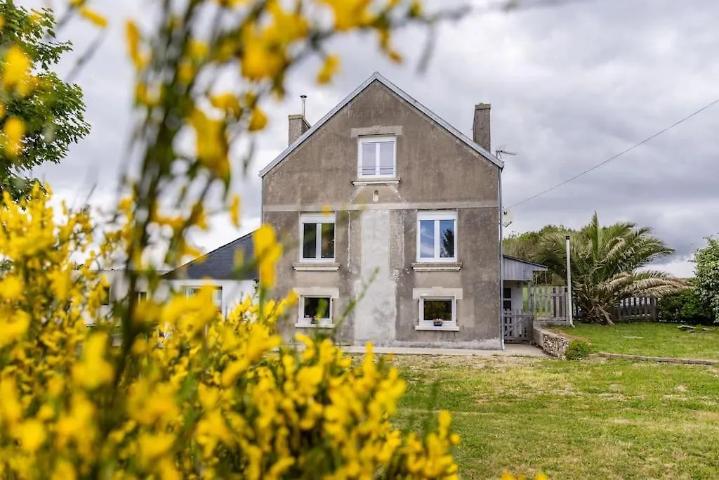 Holiday home Maison Tout Confort 10 Personnes - La Halte Bigoudene Gourinet