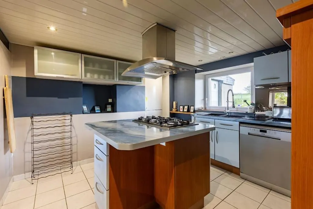 Holiday home Maison Tout Confort 10 Personnes - La Halte Bigoudene Gourinet France